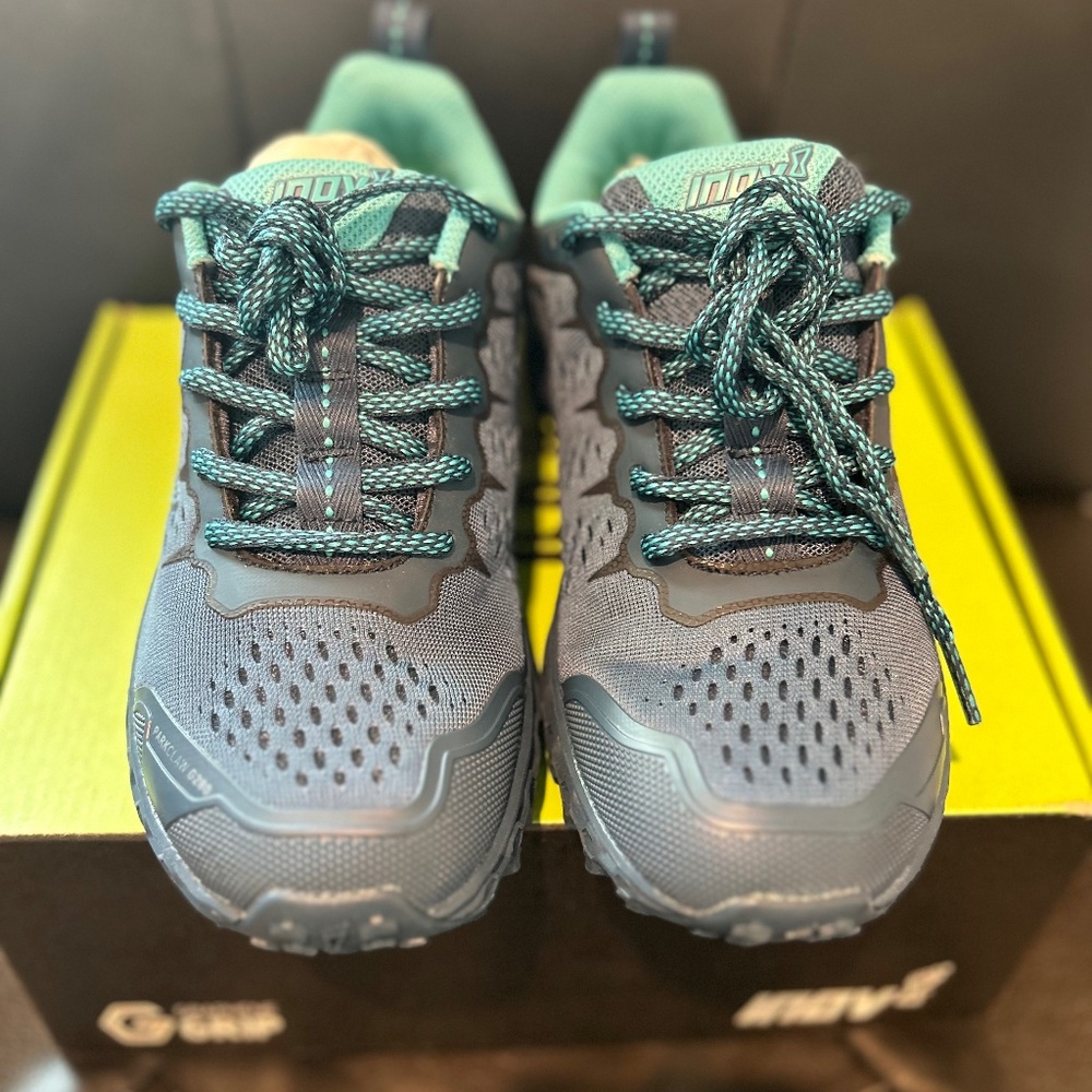 Brand new in box Inov-8 Parkclaw 280 trail running shoe women’s 7